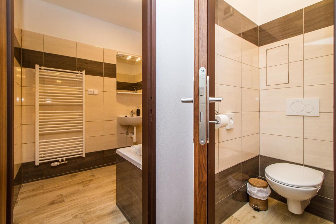 Silver Apartments Кутна Гора Екстер'єр фото