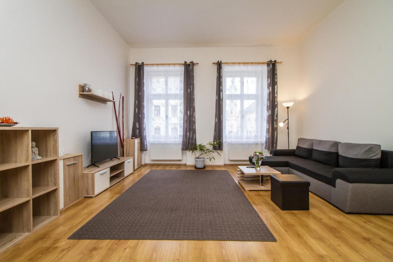 Silver Apartments Кутна Гора Екстер'єр фото