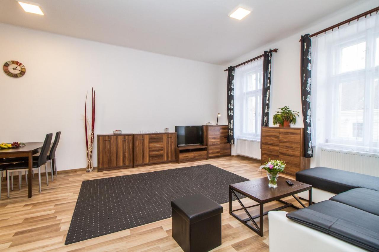 Silver Apartments Кутна Гора Екстер'єр фото